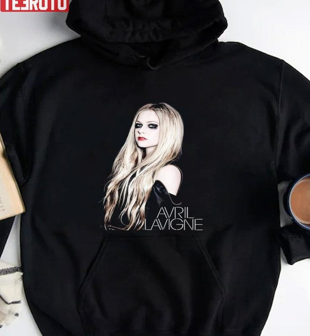 Singer Avril Lavigne Sweet Girl Unisex T-Shirt