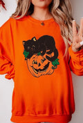 Black Cat On Pumpkin Spooky Season Halloween Fall Vintage Unisex T-Shirt
