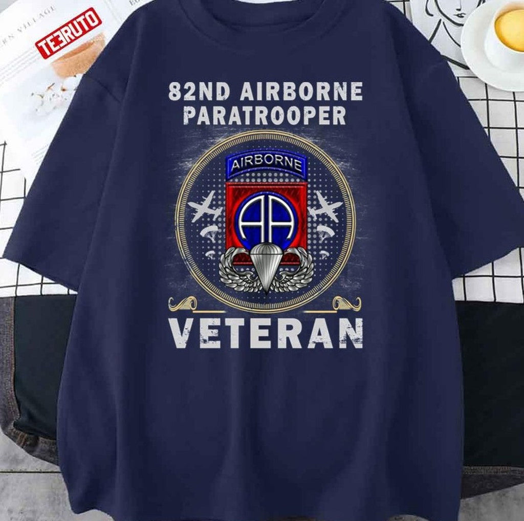82nd Airborne Paratrooper Veteran Unisex T-Shirt