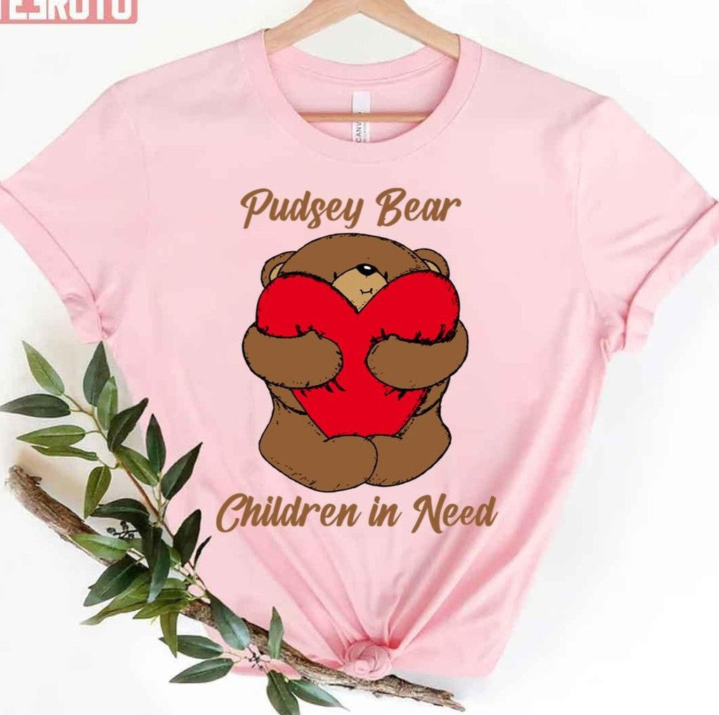Pudsey Brown Bear Holding Big Heart Unisex T-Shirt
