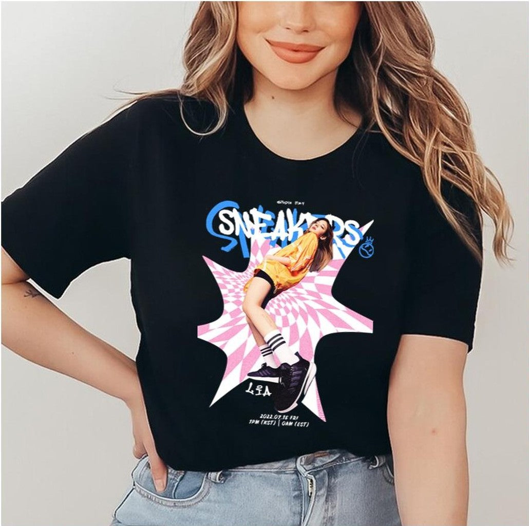 Sneakers Design Itzy Lia Unisex Sweatshirt