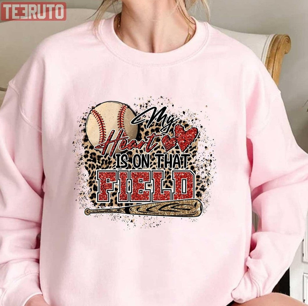 My Heart Is On That Field Baseball Mom Leopard Unisex Sweatshirt