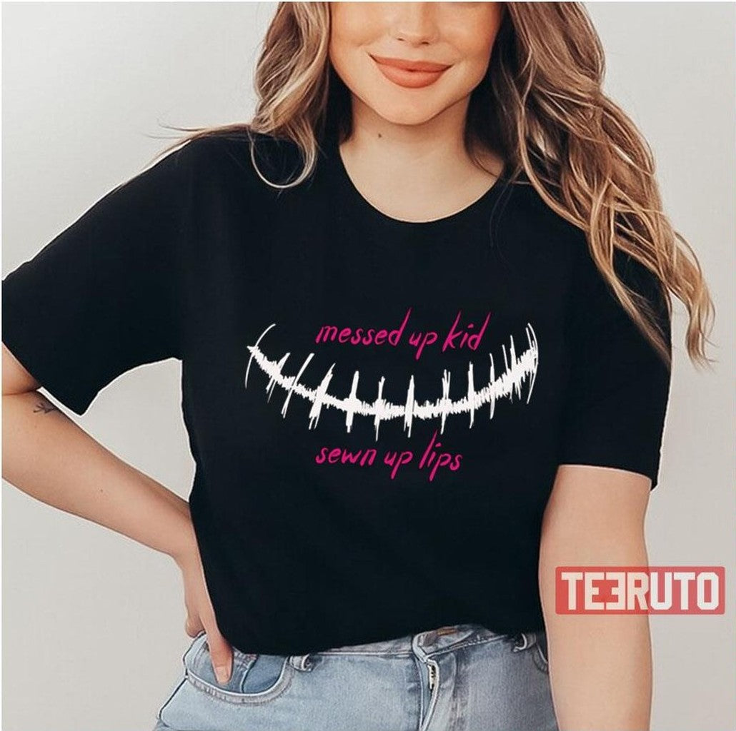 Sewn Up Lips Yungblud Unisex T-Shirt