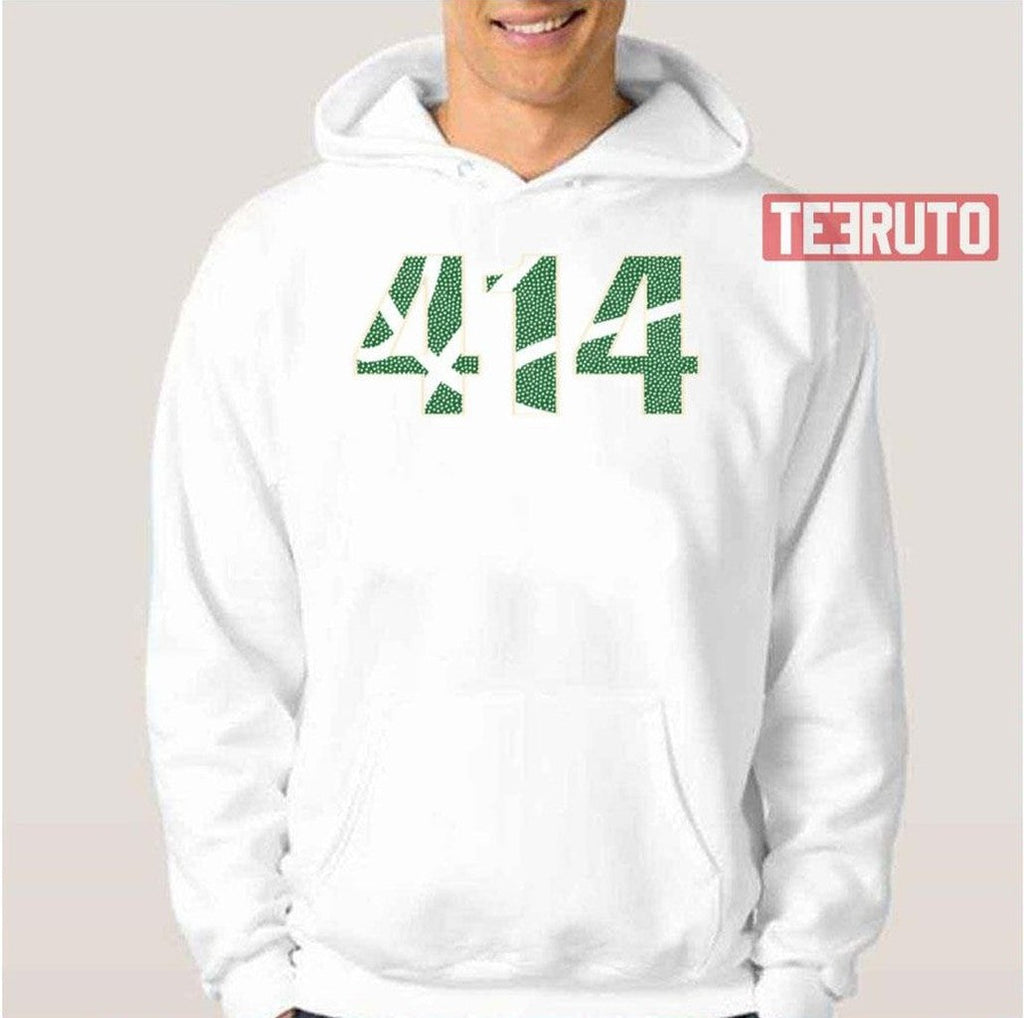 Retro Milwaukee Basketball Bucks 414 Area Code Unisex T-Shirt