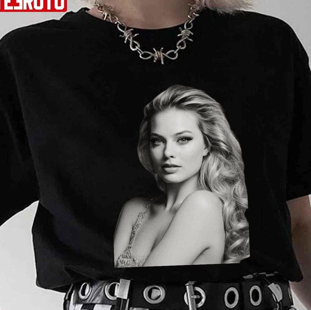 Portrait Of Actress Margot Robbie Unisex T-Shirt