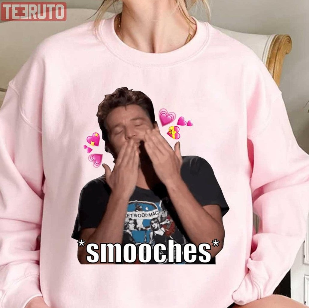 Smooches Meme Pedro Pascal Unisex T-Shirt