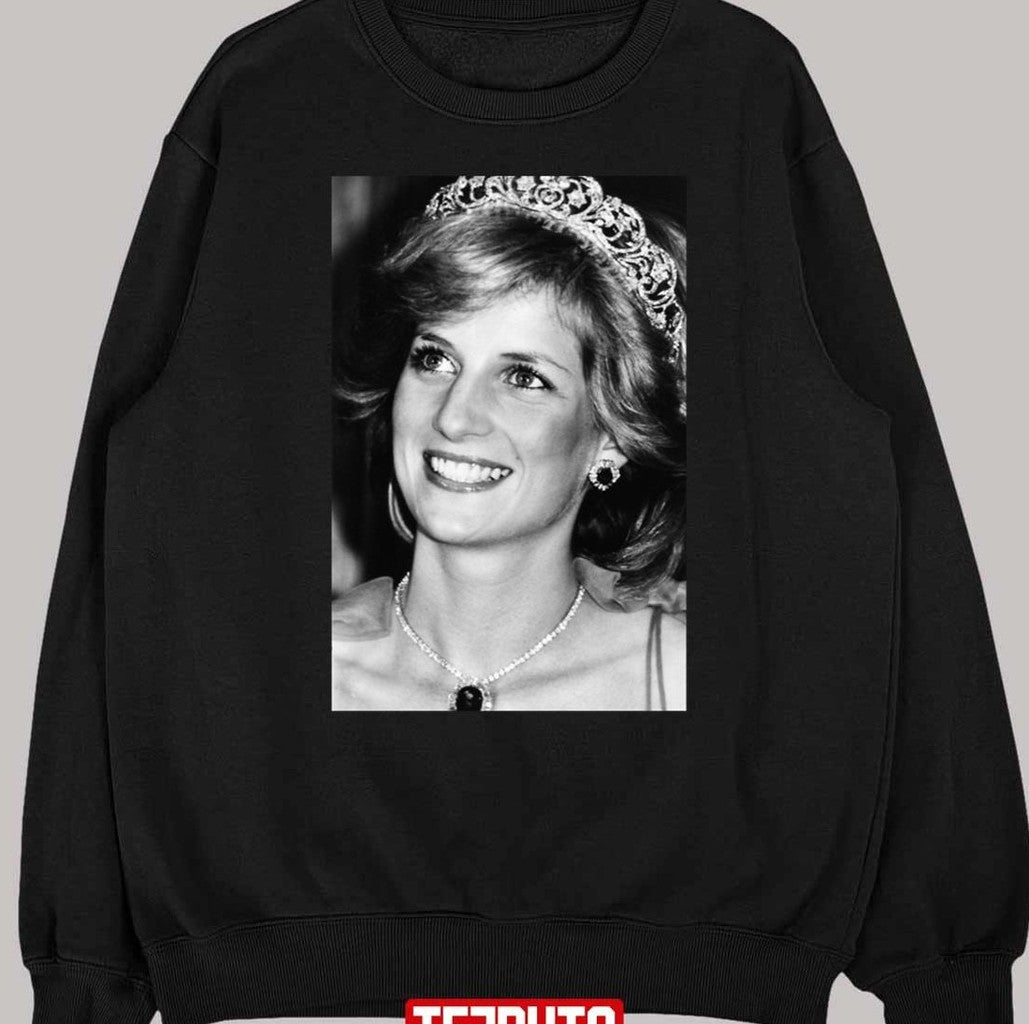 Princess Diana Strong Women Unisex T-Shirt