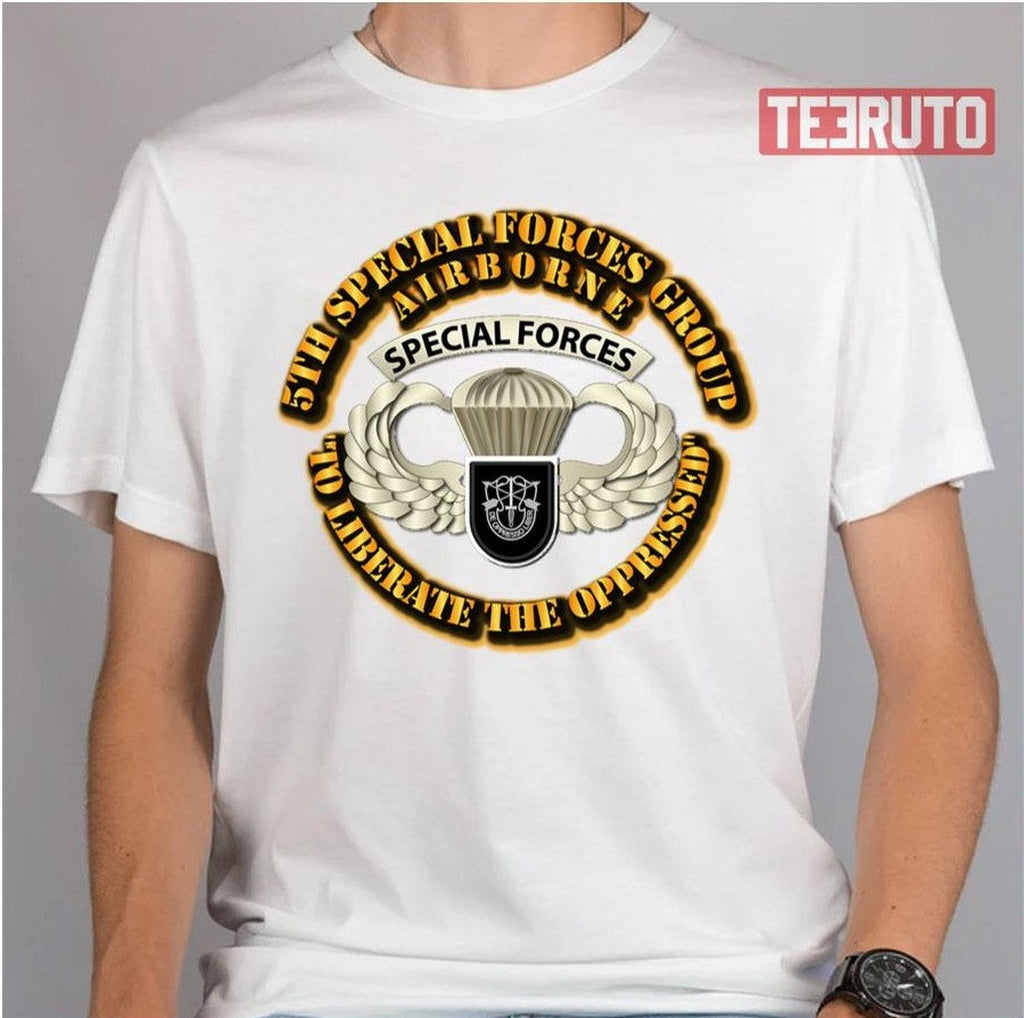 Sof 5th Sfg Airborne Badge Unisex T-Shirt