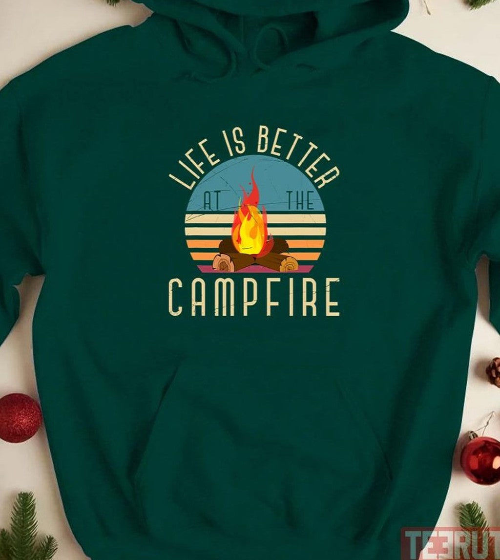 Outdoors Camp Forest Camper Retro Unisex T-Shirt
