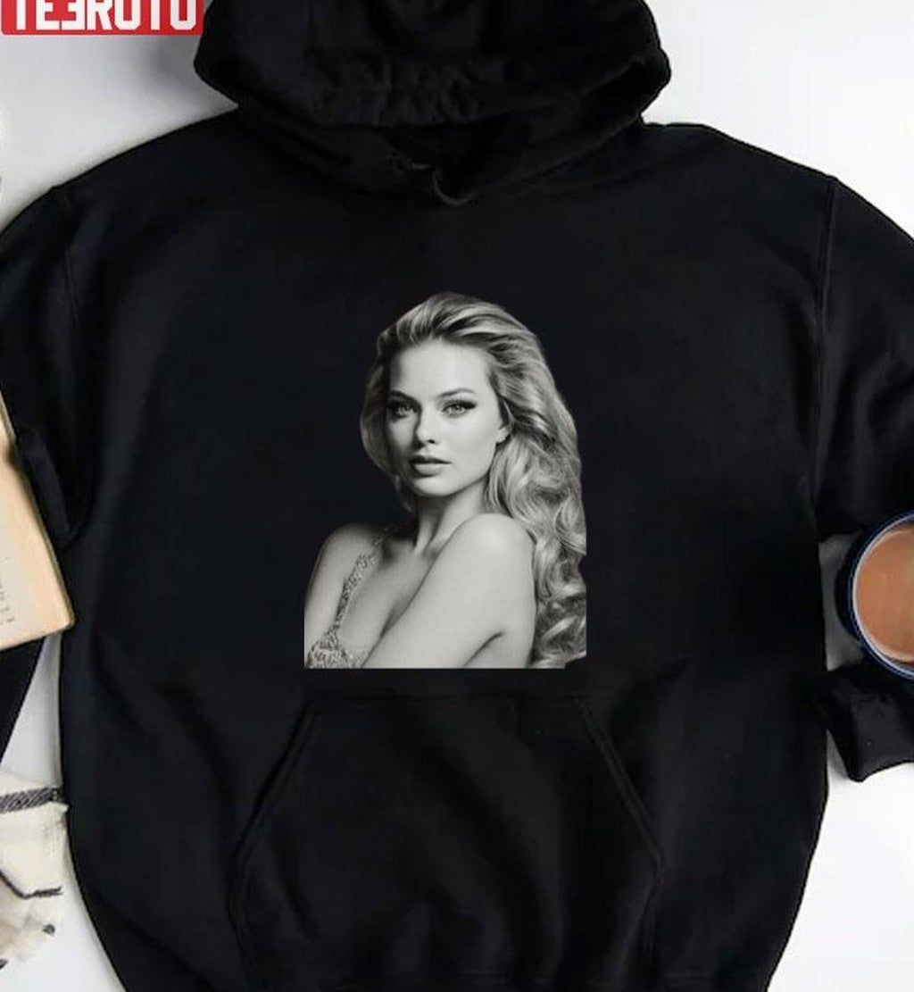 Portrait Of Actress Margot Robbie Unisex T-Shirt