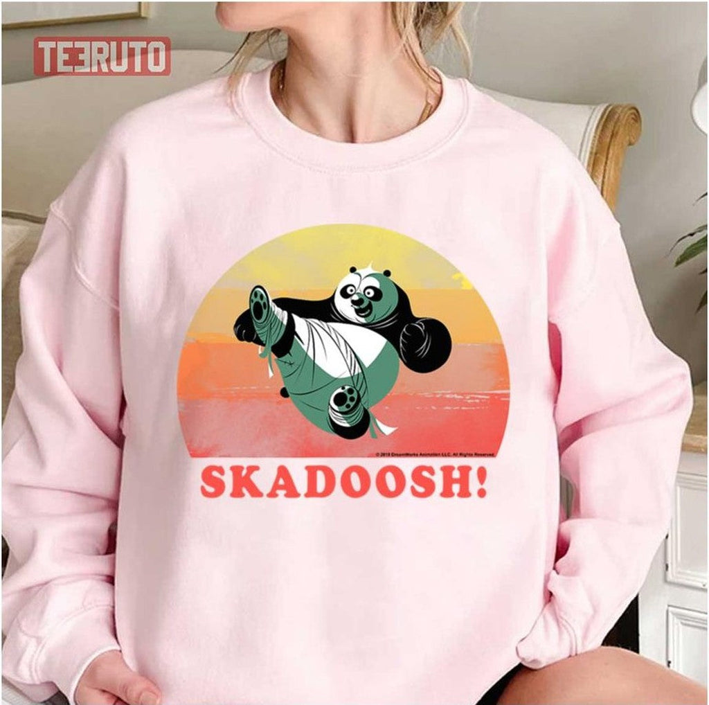 Skadoosh Retro Circle Portrait Kung Fu Panda Unisex Sweatshirt