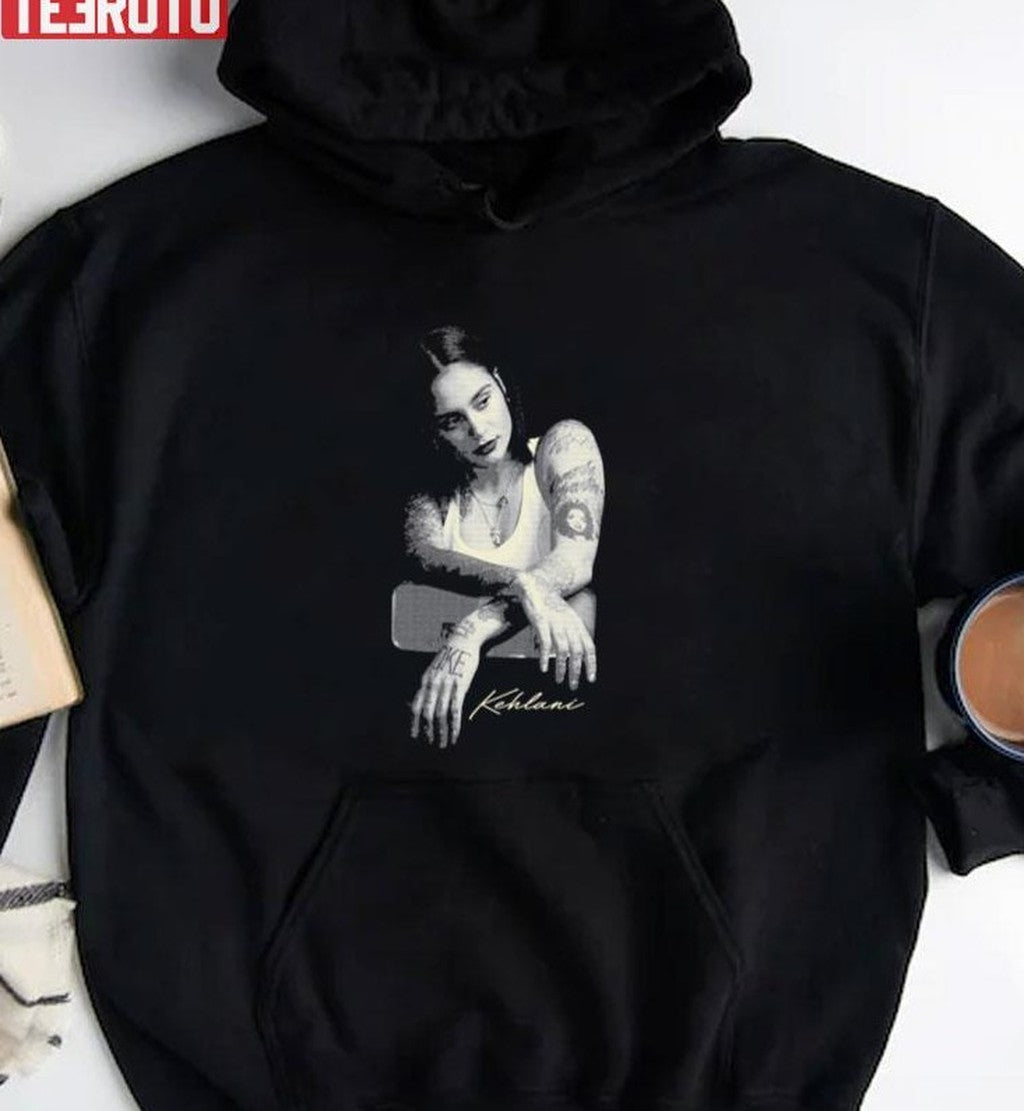 Artist Kehlani Simple Black N White Design Unisex T-Shirt