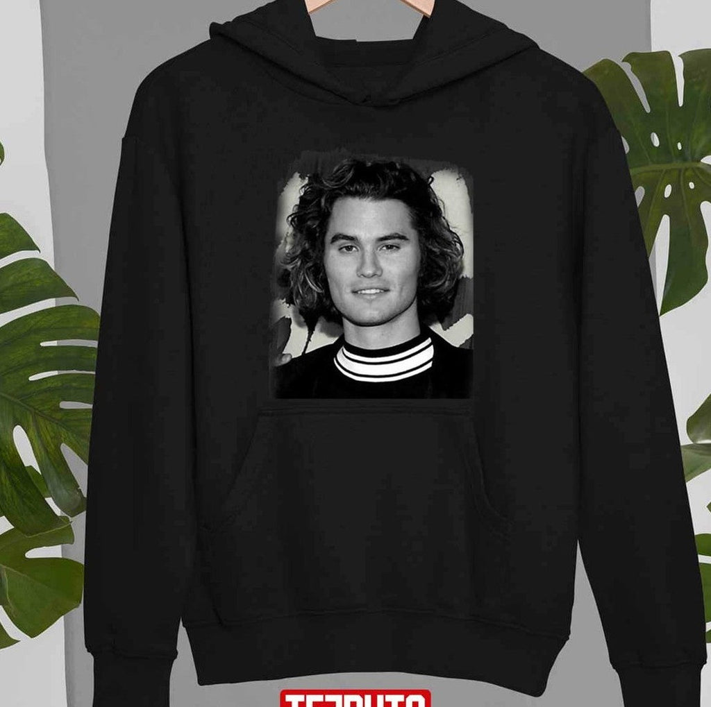 Outer Banks Chase Stokes Actor Unisex T-Shirt
