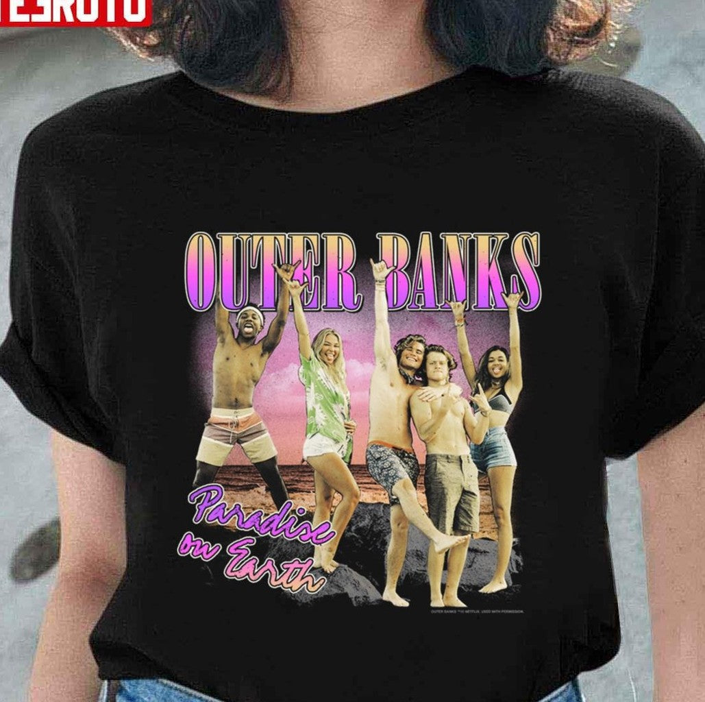 Paradise On Earth Outer Banks Group Shot Vintage Unisex T-Shirt