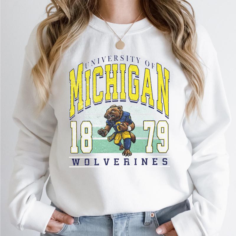 Michigan Wolverines Vintage College NCAA Sweatshirt, Vintage Football Sweatshirt NCAA, Classic Sport Sweatshirt, Gifts For Football Fan Sport