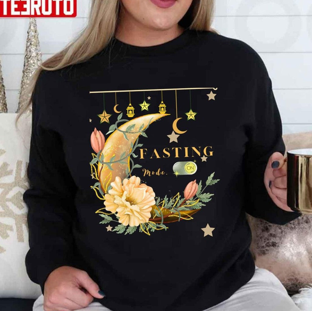 Beautiful Moon Vintage Fasting Mode Ramadan On Unisex T-shirt