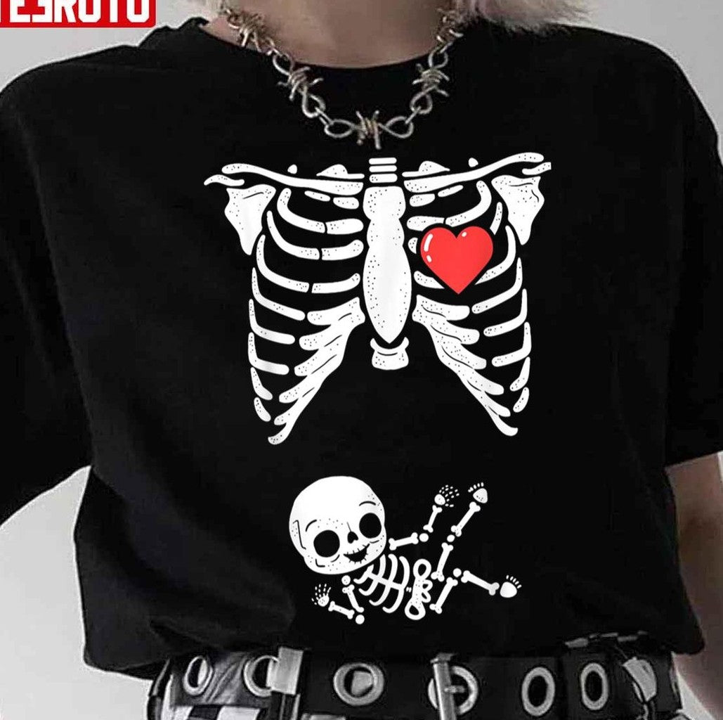 Skeleton Pregnancy Announcement Xray Halloween Unisex T-Shirt