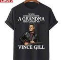Retro Never Underestimate A Woman Who Listens To Vince Gill Unisex T-Shirt