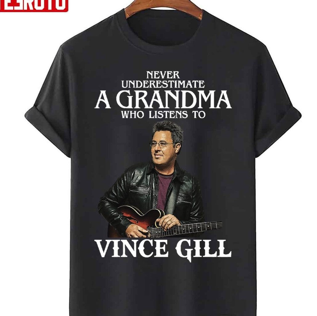 Retro Never Underestimate A Woman Who Listens To Vince Gill Unisex T-Shirt