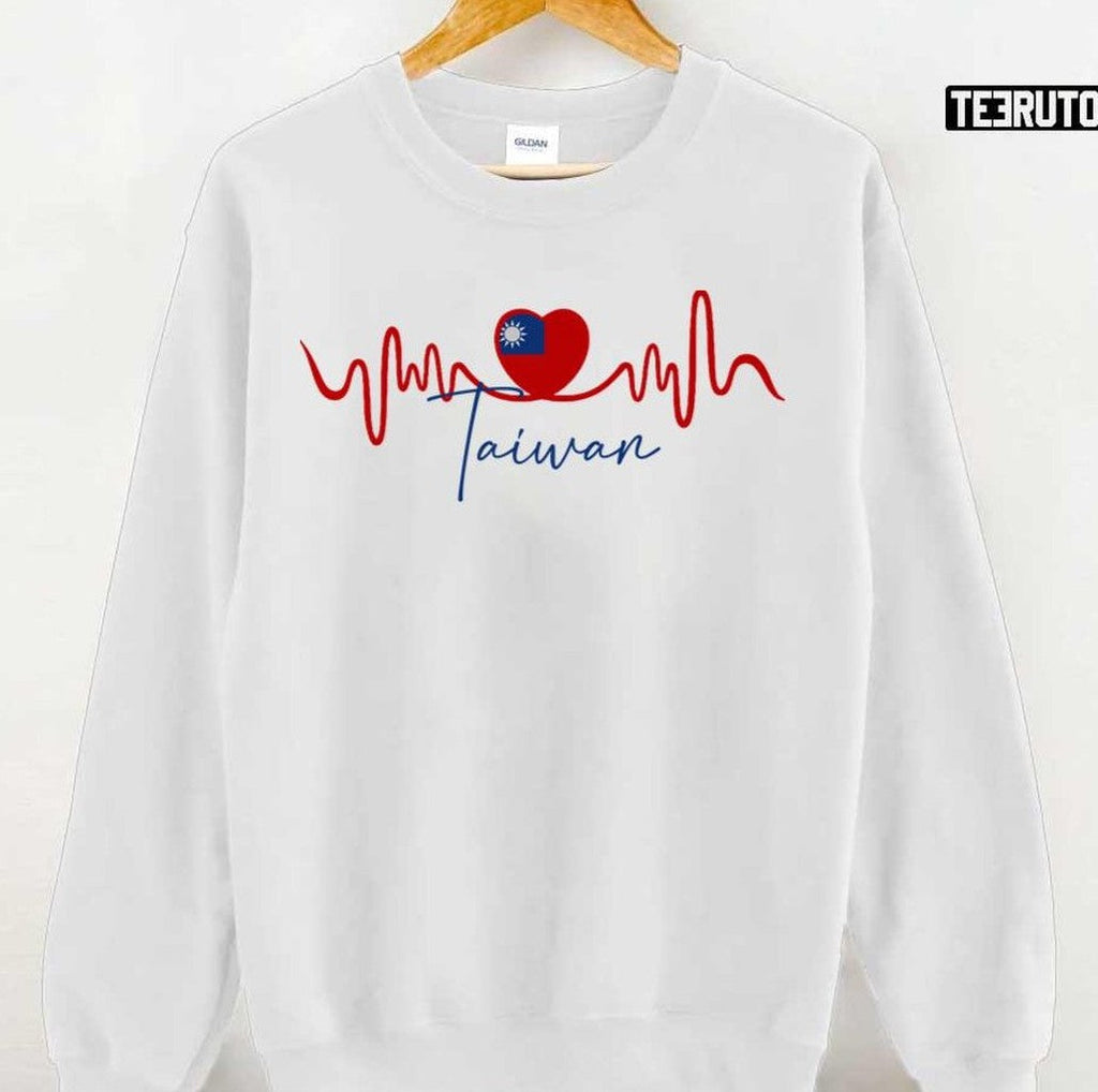 Taiwan Heart Taiwanese Heartbeat Ekg Pulse Taiwanese Unisex T-Shirt