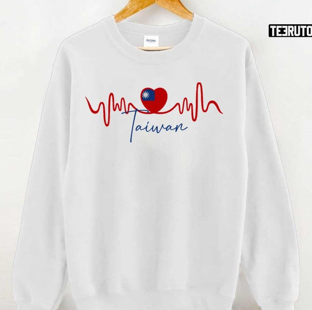 Taiwan Heart Taiwanese Heartbeat Ekg Pulse Taiwanese Unisex T-Shirt