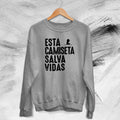 Becky G Esta Camiseta Salva Vidas Becky G Karol G Reggaeton Rapper Latin Trap Artist Unisex Sweatshirt