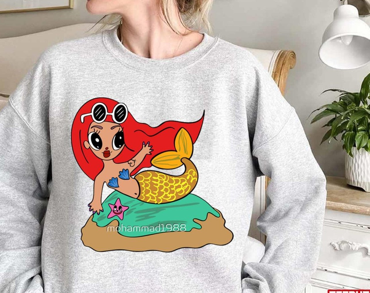 Sirenita Pineapple Karol G Unisex Sweatshirt