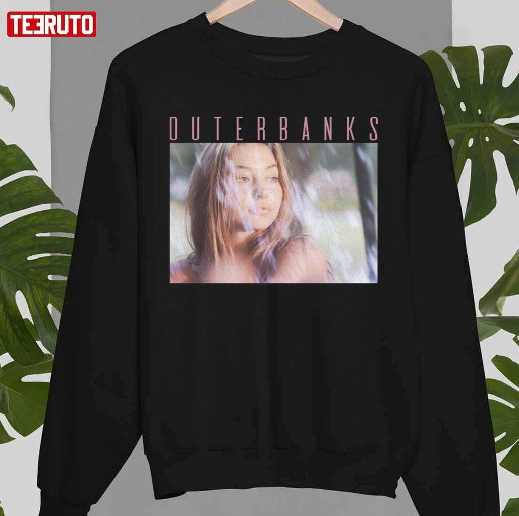 Sarah Portrait Outer Banks Aesthetic Unisex T-Shirt