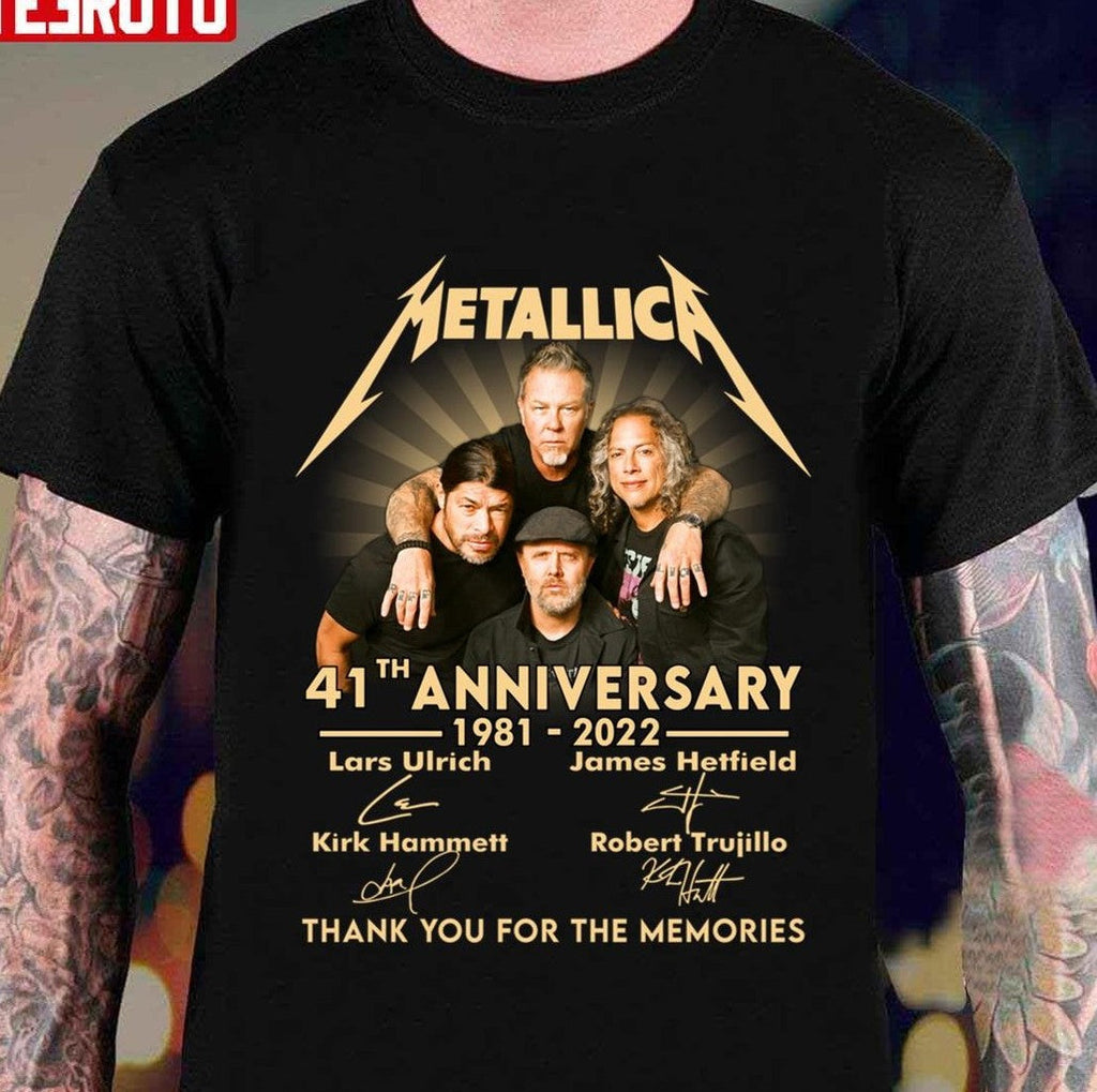 41th Anniversary Metalica Band 1980 2022 Thank You For The Memories Signatures Unisex T-Shirt