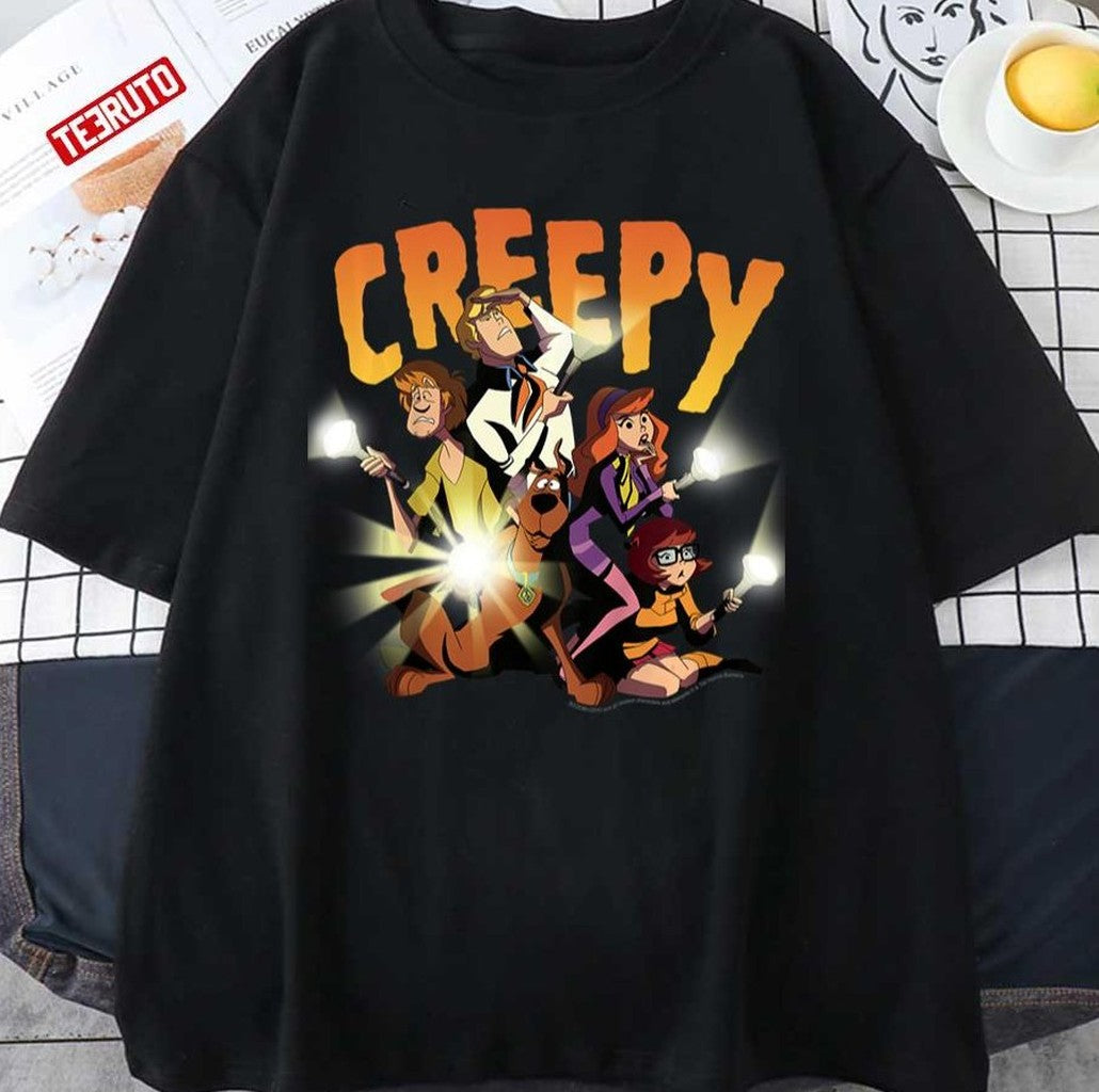 Mystery Gang Group Shot Creepy Scooby Doo Unisex T-Shirt