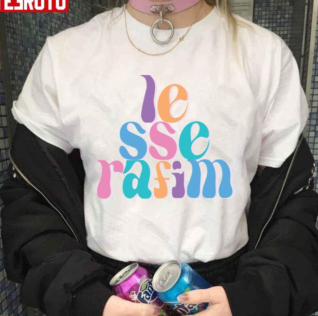 Retro Le Sserafim Text Unisex Sweatshirt