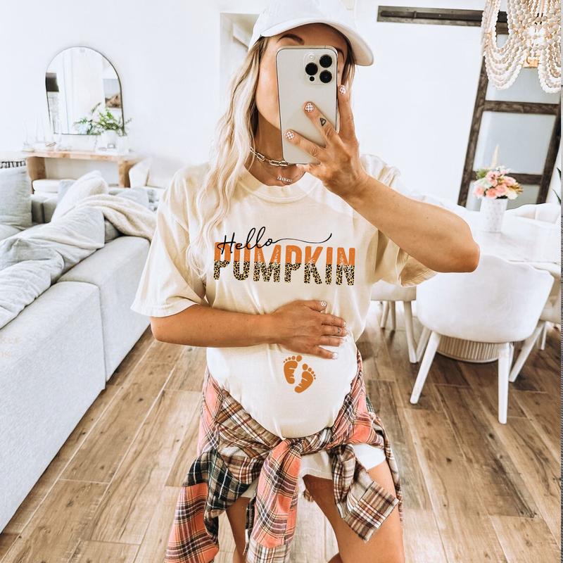hello pumpkin pregnancy sweater - hello pumpkin pregnancy announcement sweatshirt - fall pregnancy sweaters - fall pregnancy shirt -pullover Light
