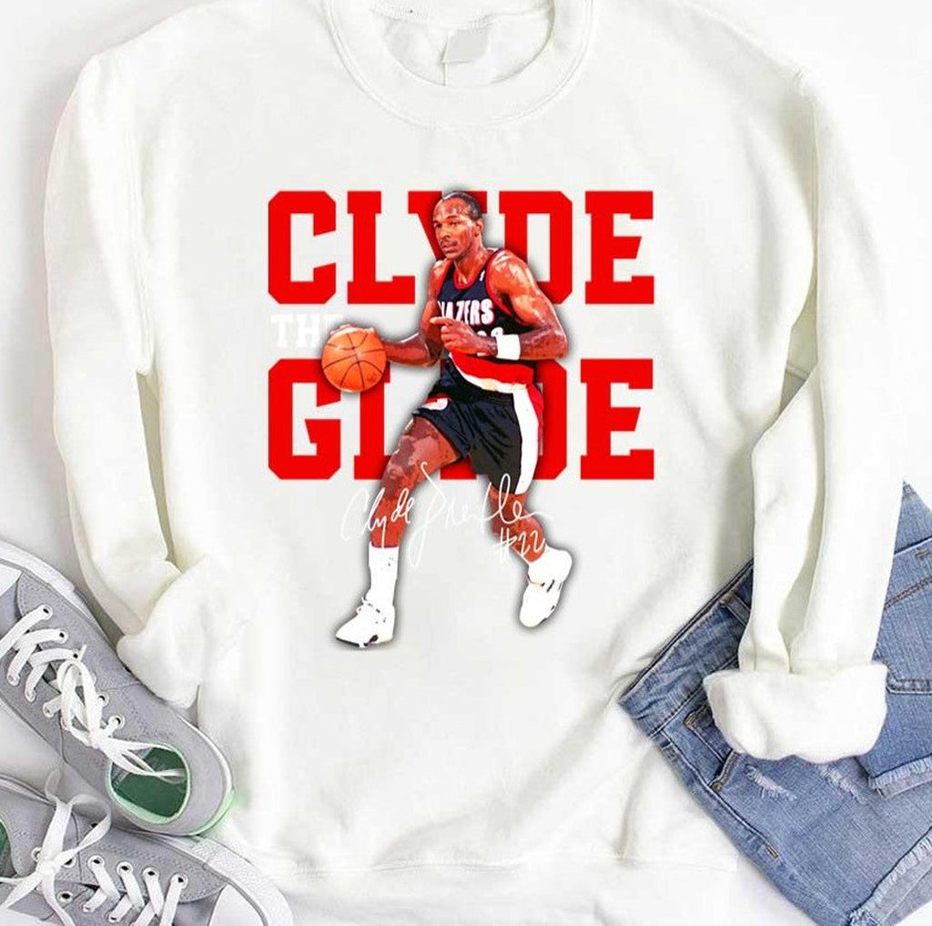 Signature Design Clyde Drexler The Glide Basketball Unisex T-Shirt