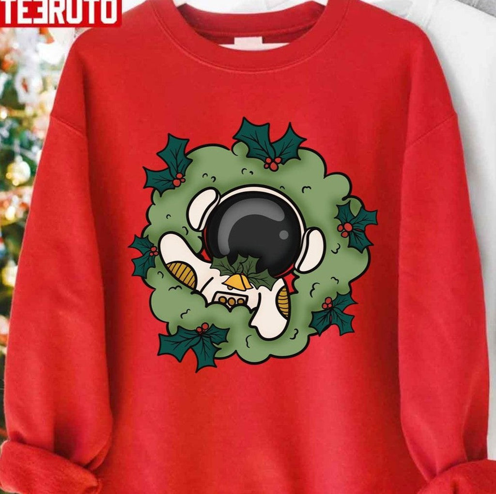 Astronaut Christmas Wreath Unisex Sweatshirt