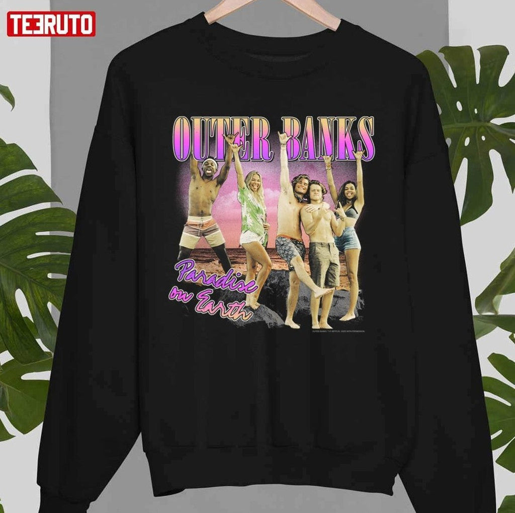 Paradise On Earth Outer Banks Group Shot Vintage Unisex T-Shirt