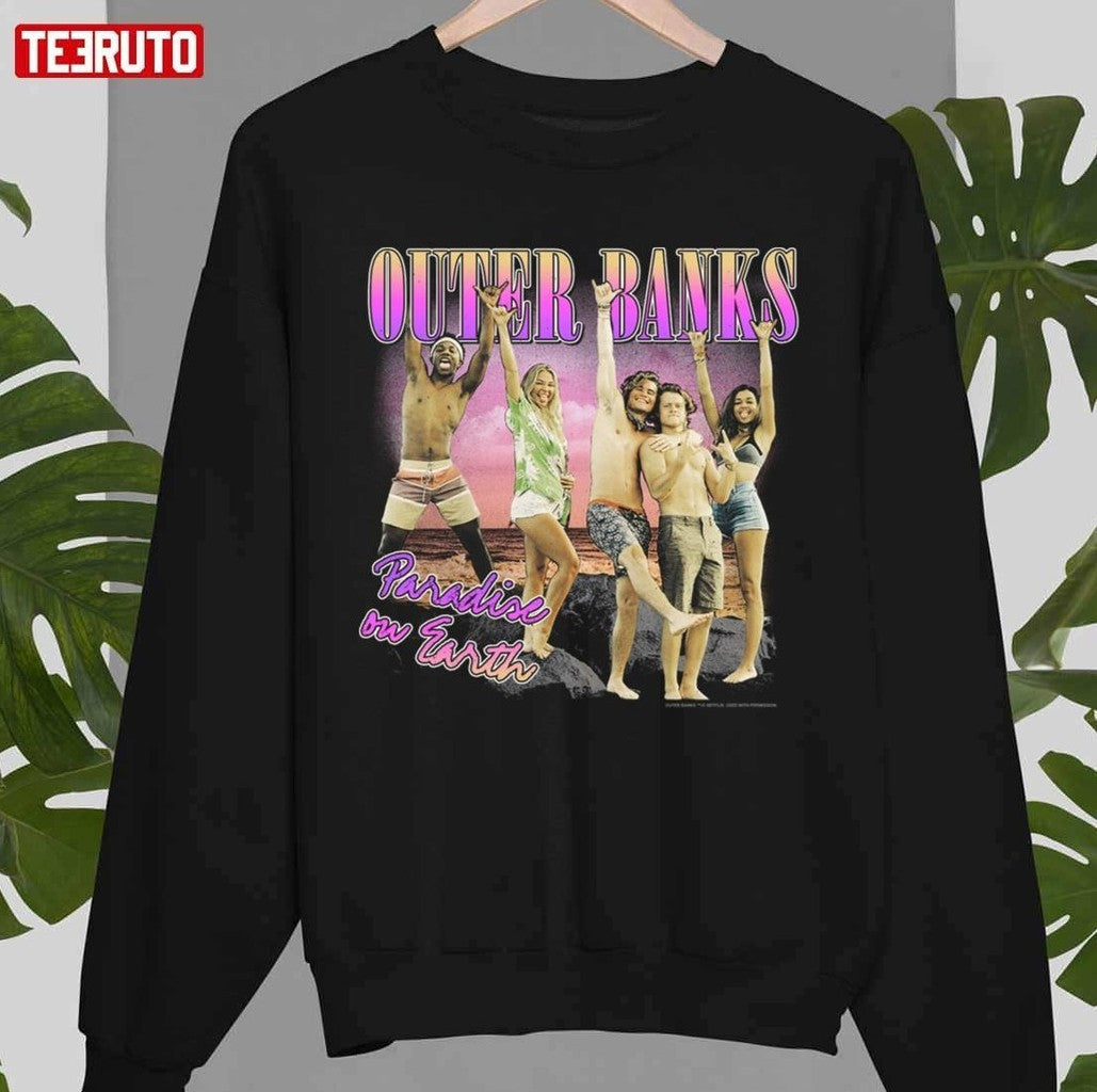 Paradise On Earth Outer Banks Group Shot Vintage Unisex T-Shirt