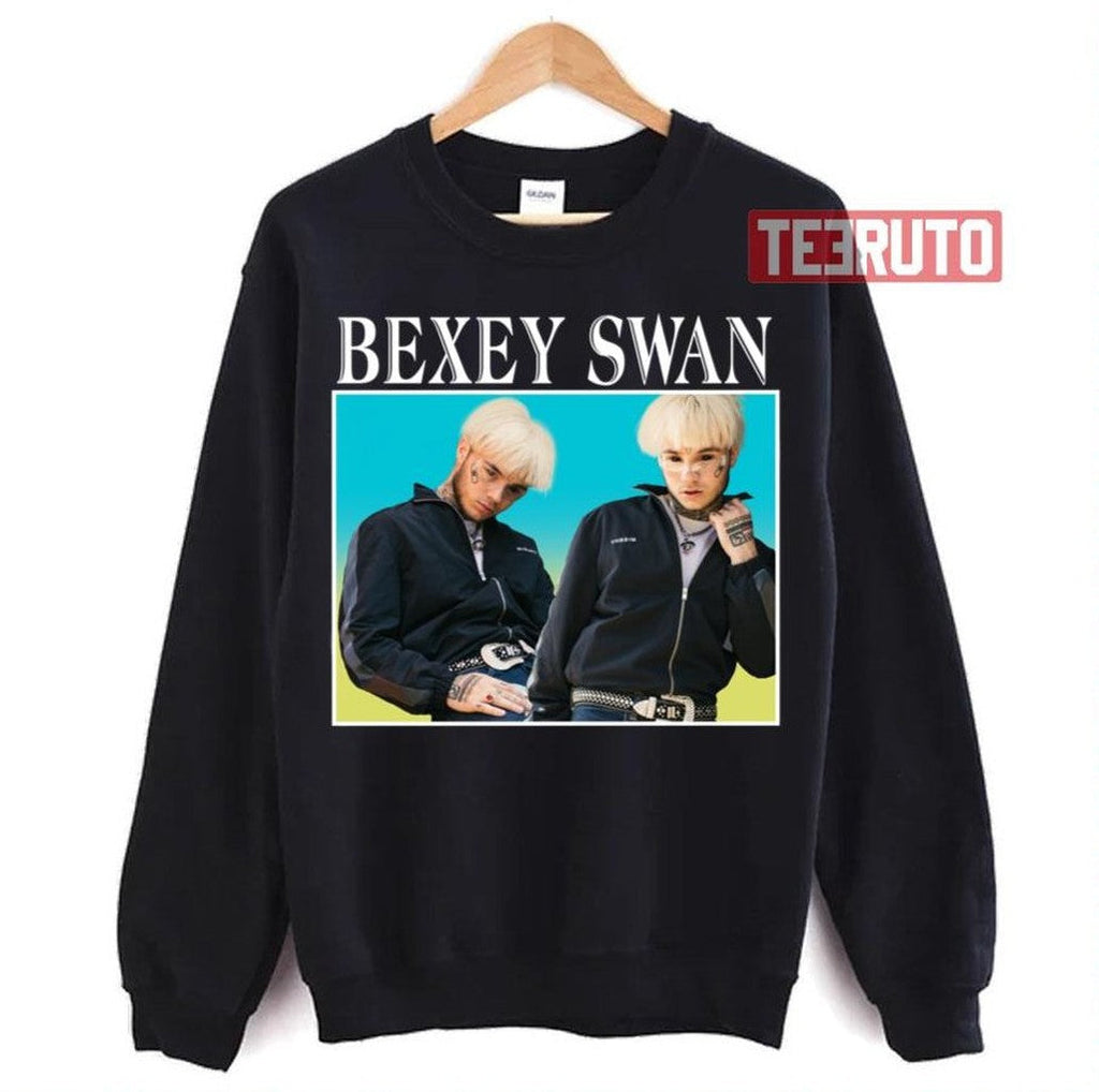 Bexey Swan Gradient Unisex T-Shirt