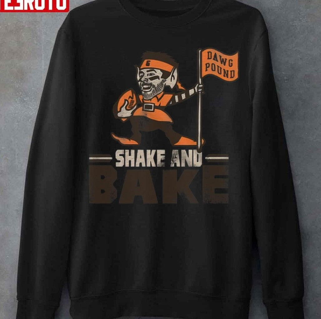 Shake And Bake Baker Mayfield Flag Plant Cleveland Browns Unisex T-Shirt