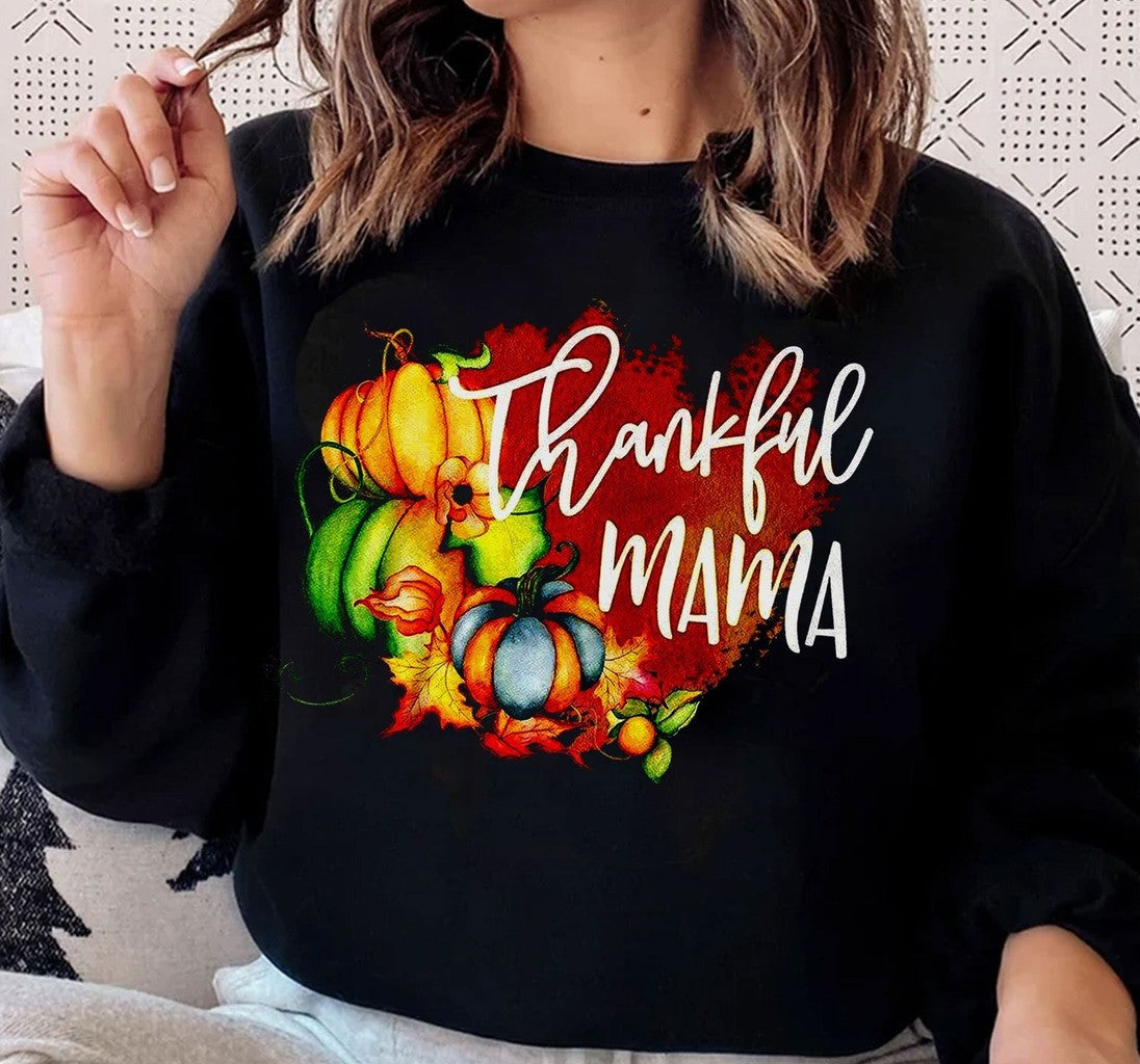 Thankful Mama Fall Pumpkin Thanksgiving Mom Gift For Family Unisex T-Shirt