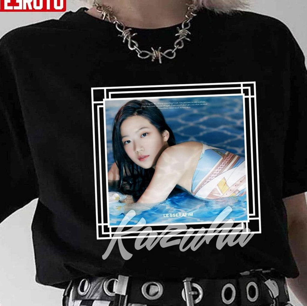 Sexy Le Sserafim Kazuha Unisex T-Shirt