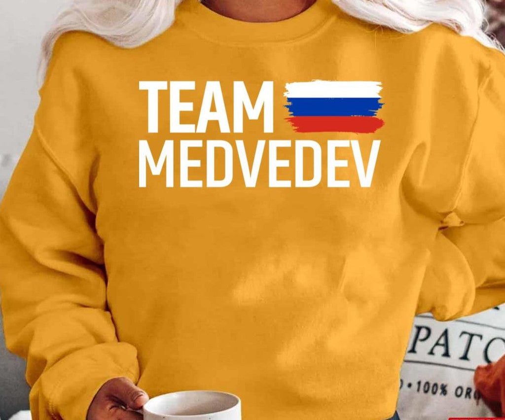 Team Daniil Medvedev Russian Tennis Design Unisex T-Shirt