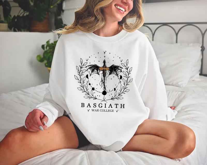 Fourth Wing Sweatshirt, Basgiath War College T-Shirt Hoodie, Dragon Rider, Violet Sorrengail, Xaden Riorson, Riders Quadrant, Fourth Wing Merch