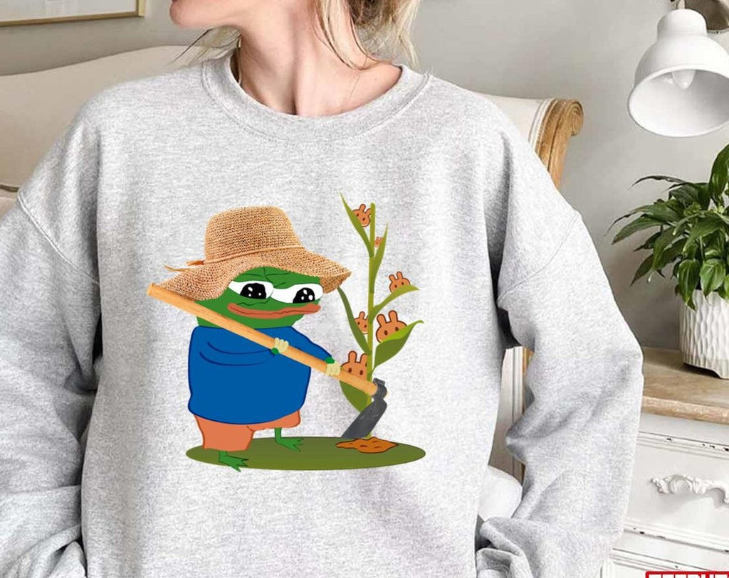 Pepo Yield Farming Cake Pancakeswap Unisex Sweatshirt