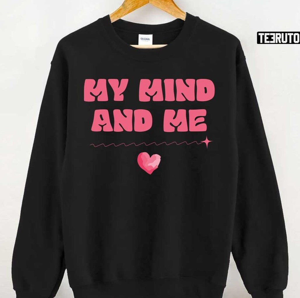 Selena Gomez American Singer My Mind &amp; Me Documentary Pink Design Unisex T-shirt
