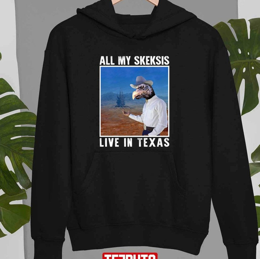 Begin Vintage The Dark Crystal All My Skeksis Live In Texas Unisex Sweatshirt
