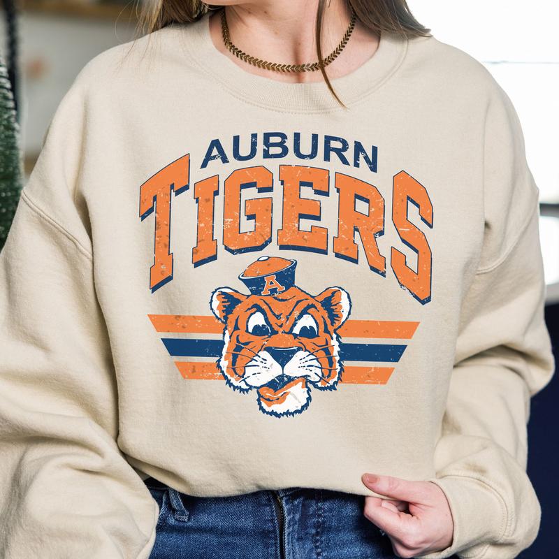 Auburn Tigers Vintage NCAA Sweatshirt, University Sport Shirt, Classic Gift for Fans, Comfort Cotton, Unisex Collection, Vintage Style, Pullover