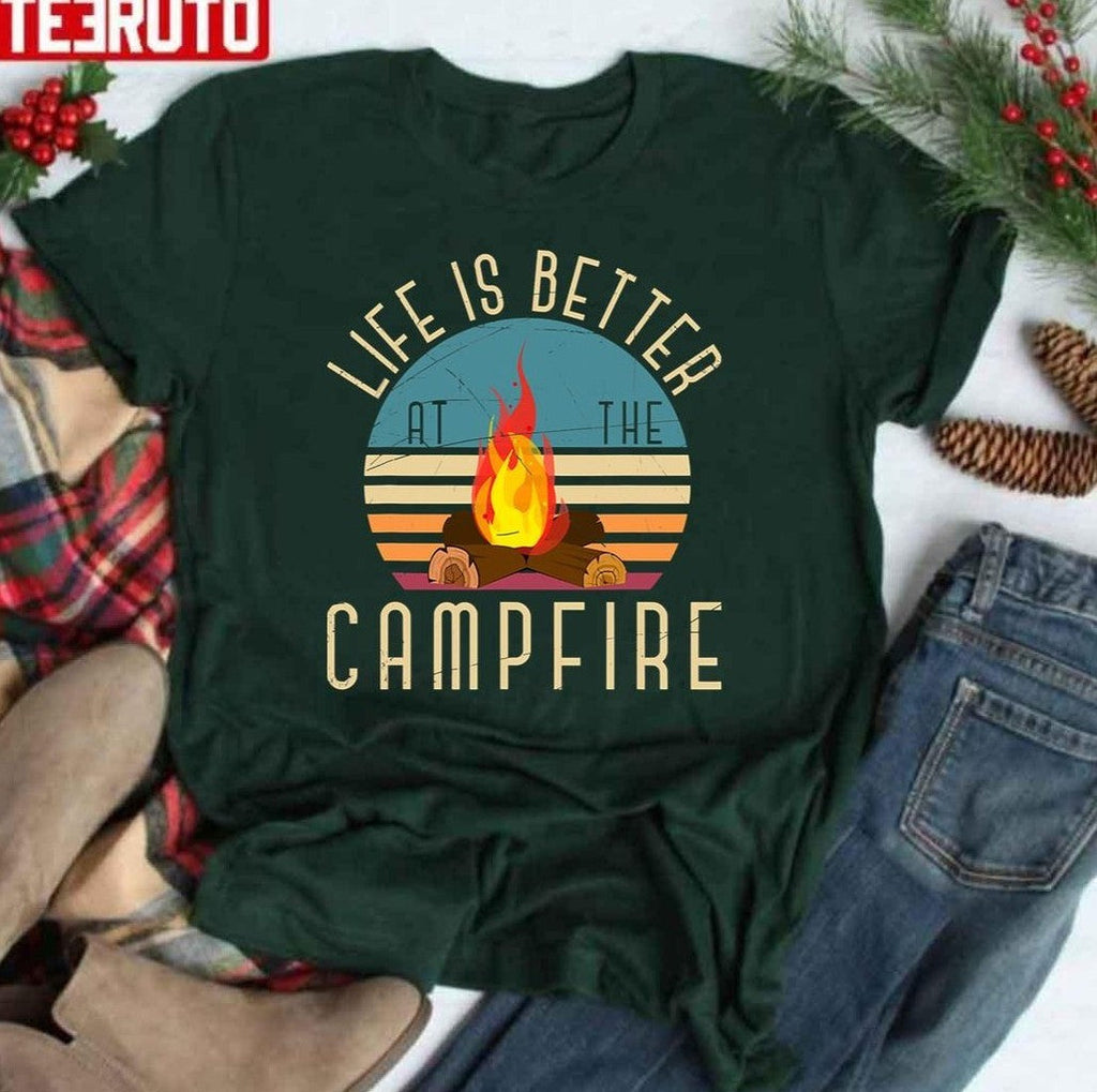 Outdoors Camp Forest Camper Retro Unisex T-Shirt