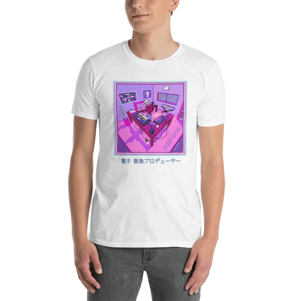 Synthwave Electronic Music producer T-Shirt