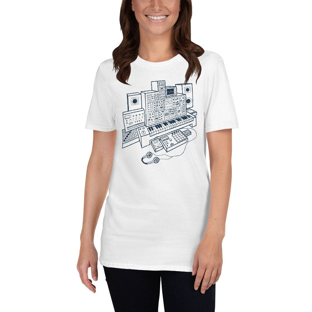 Modular Synthesizer T-Shirt for Dawless Electronic Musician