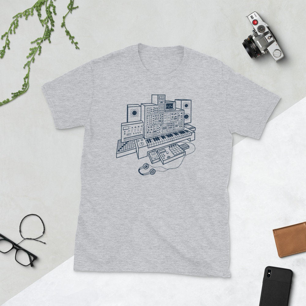 Modular Synthesizer T-Shirt for Dawless Electronic Musician